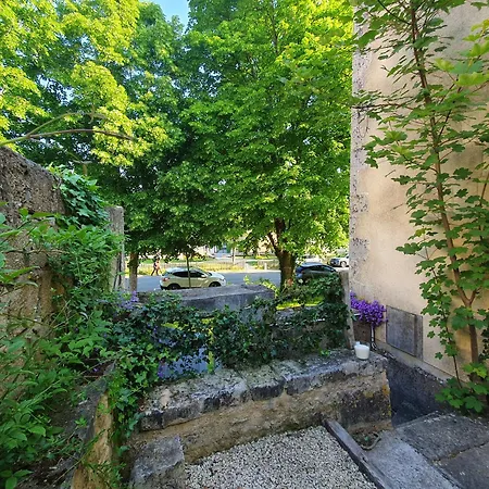 T2 Duplex Avec Terrasse Au Bord Du Clain Apartmán Poitiers
