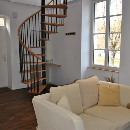 T2 Duplex Avec Terrasse Au Bord Du Clain Apartmán